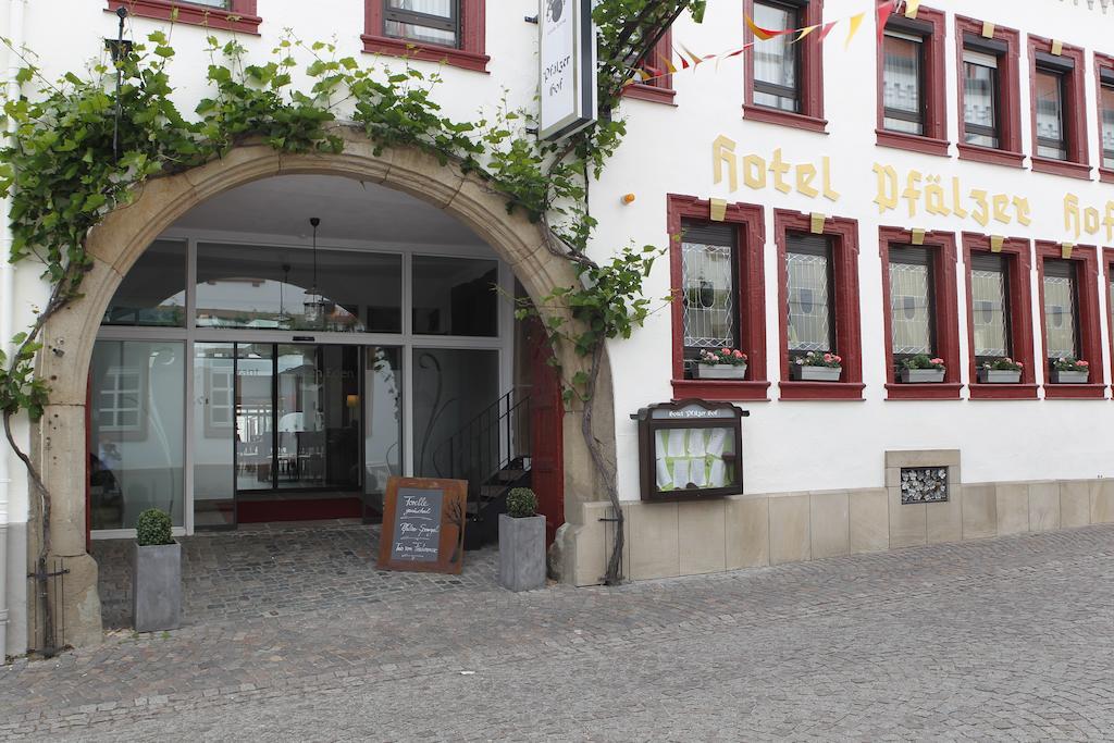 Hotel-Restaurant Pfaelzer Hof Edenkoben Eksteriør bilde